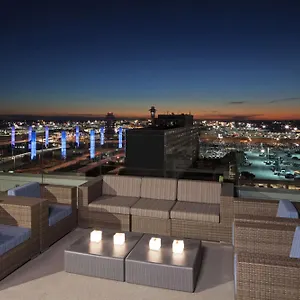 Hotel H Angeles, Curio Collection By Hilton